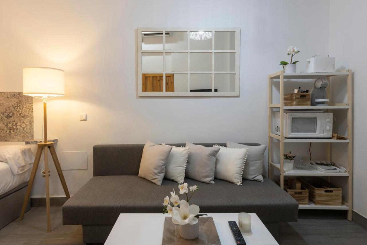 Santa Clara Urban Apartment II Seville Exterior photo